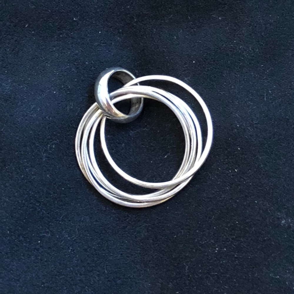 Silpada Multi circle pendant